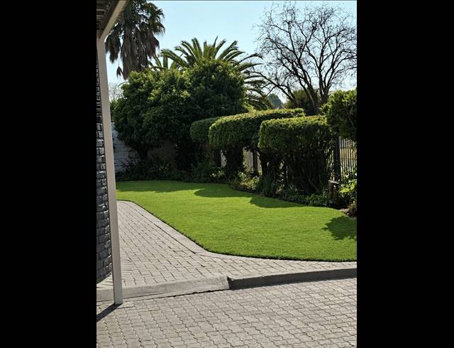4 BEDROOM HOUSE FOR SALE IN VANDERBIJLPARK SE 2